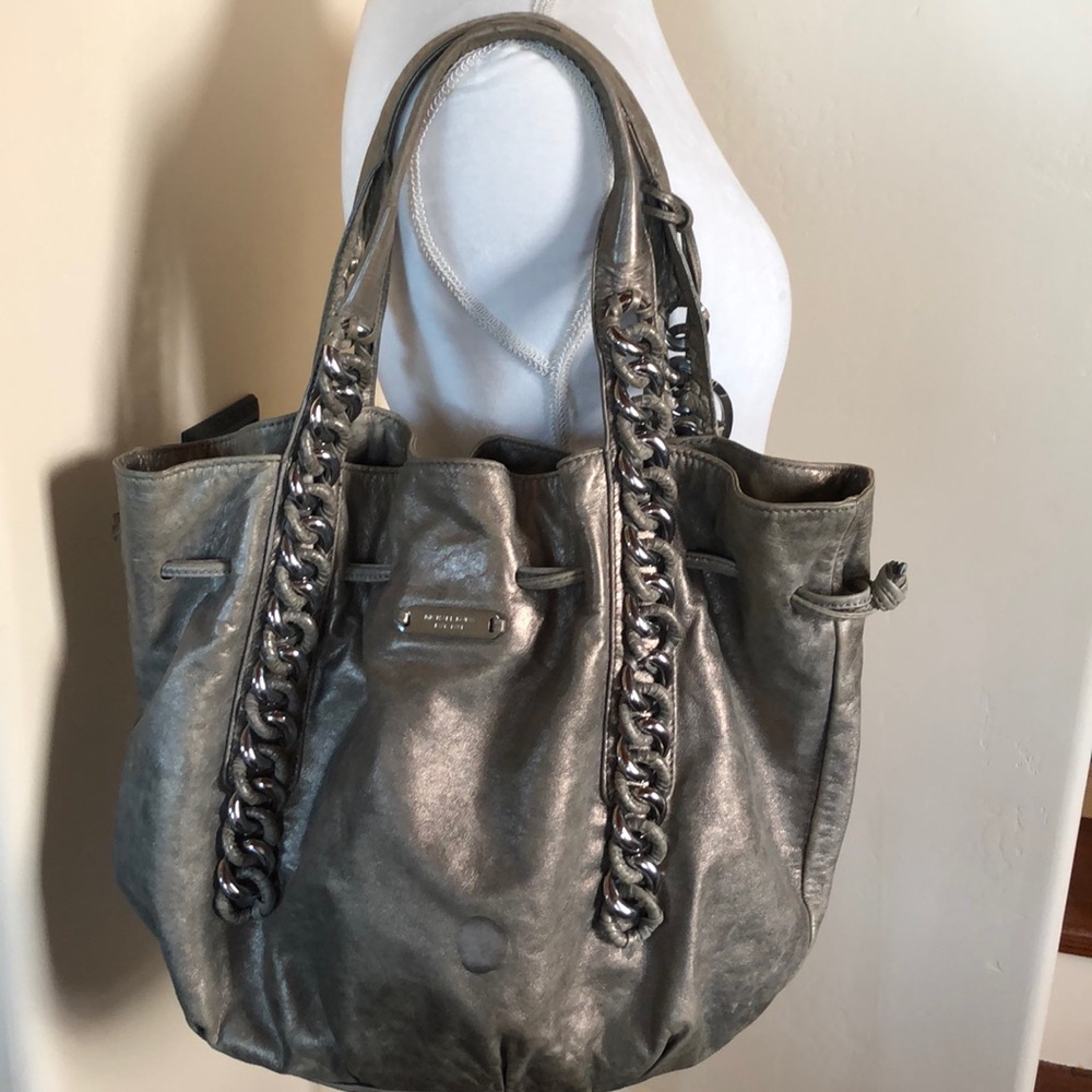 REDUCED! Gorgeous Michael Kors Leather Bag